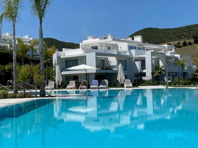 Palmsea Marbella-Estepona Buenas Noches Ngoại thất bức ảnh
