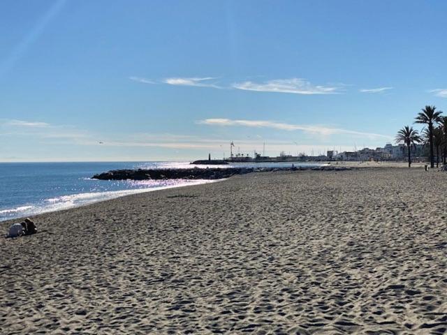 Palmsea Marbella-Estepona Buenas Noches Ngoại thất bức ảnh